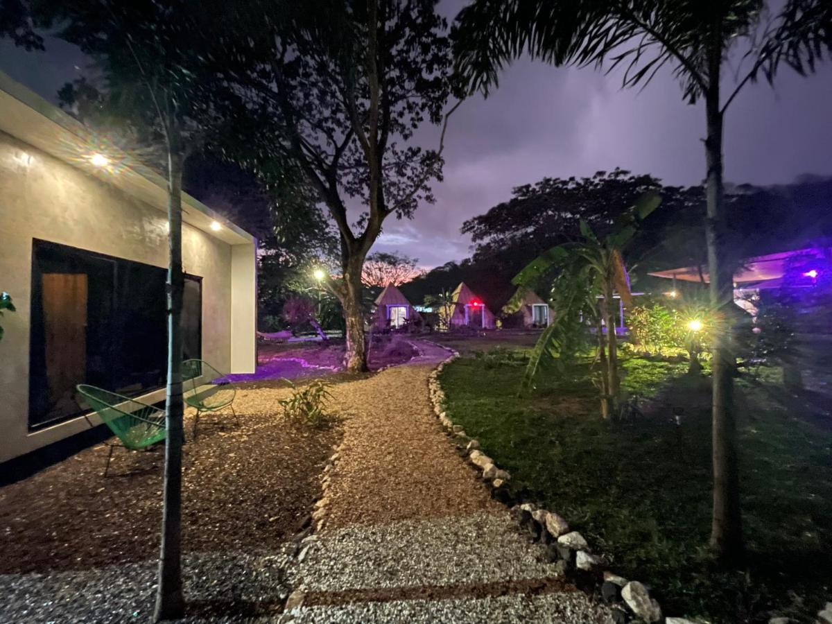 Pyramid Tamarindo Luxury Hotel エクステリア 写真